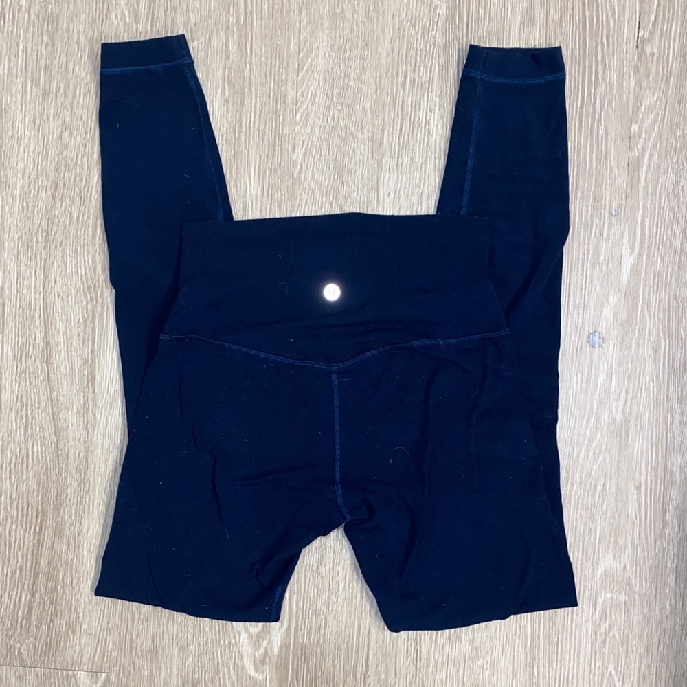 Lululemon align 28 inch HR (high rise)